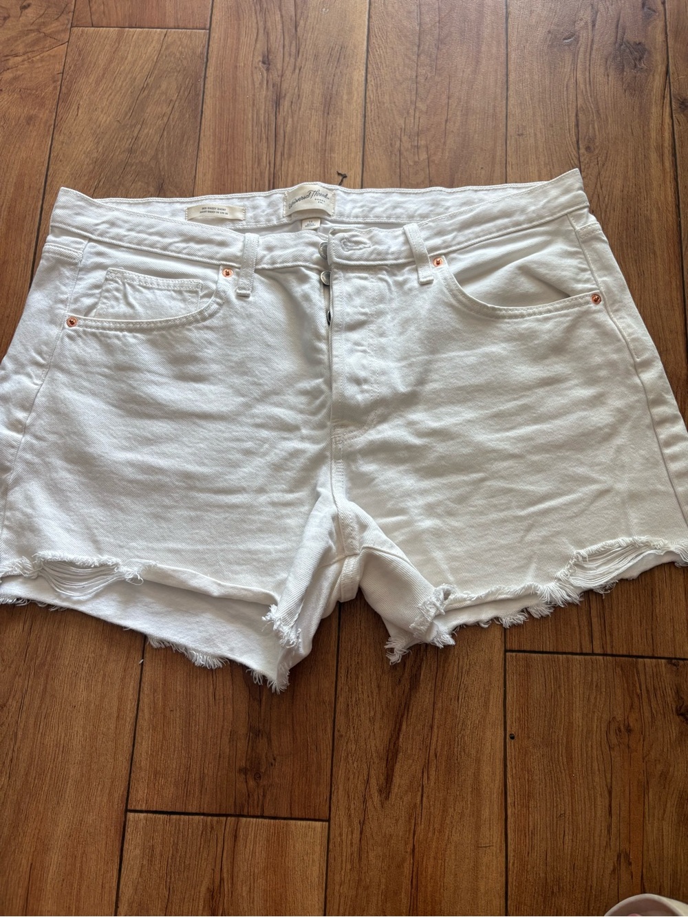 Universal Thread White Frayed Hem Denim Shorts